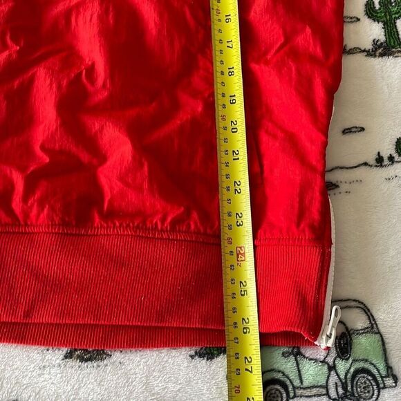 Original use red long sleeve casual pullover women’s sweater size s front pocket - Picture 9 of 11